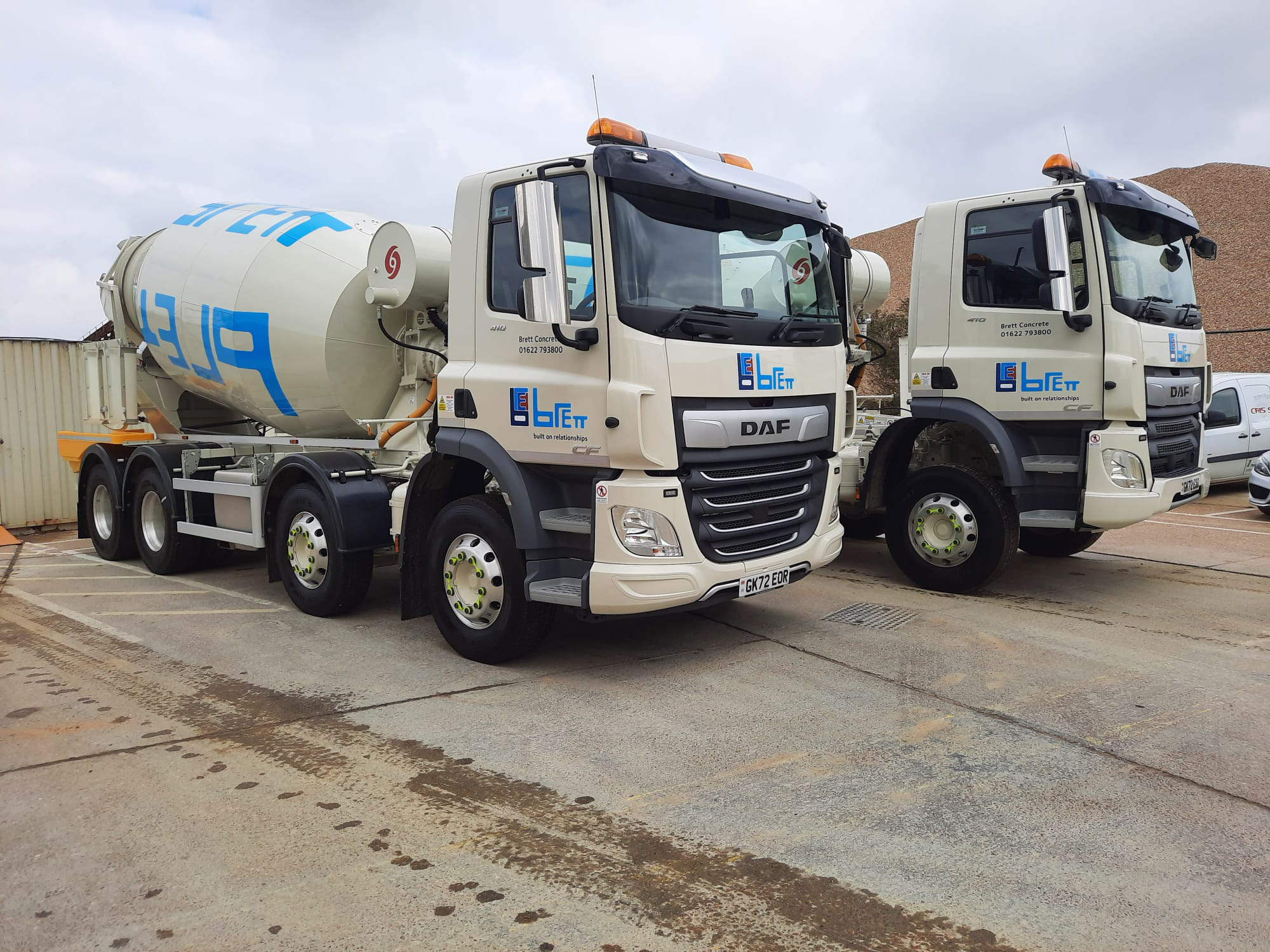 brett-concrete-mixer.jpg