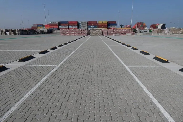 Londongateway.jpg